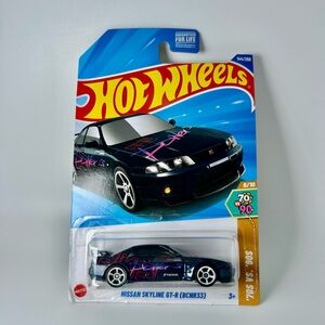 2025 Hot Wheels 70s Vs 90s Nissan Skyline GT-R BNR33 Black 144/250 New 8/10